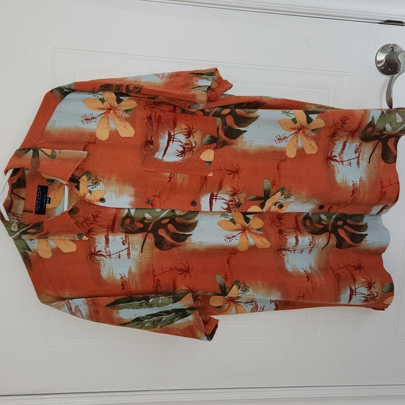 Hathaway Hawaiian shirt, size medium - Picture 2 of 7